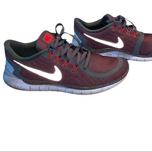 NIKE FREE 5.0 SIZE 9 WOMANS